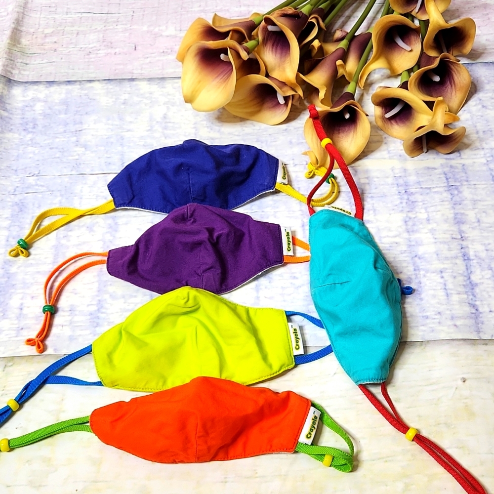Kid's Crayola Set of 5 Face Masks.